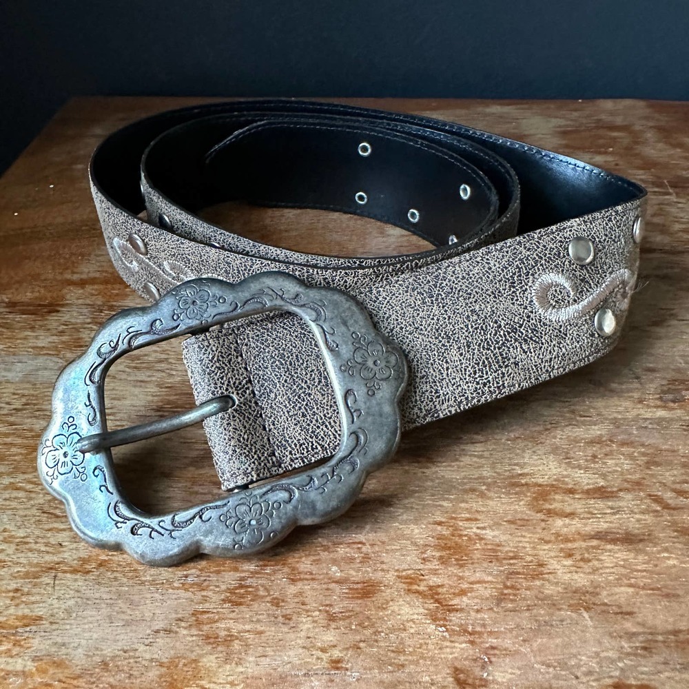 Avignon Vintage Boho Embroidered Studded Leather Belt Size Large